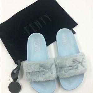 fenty flip flops